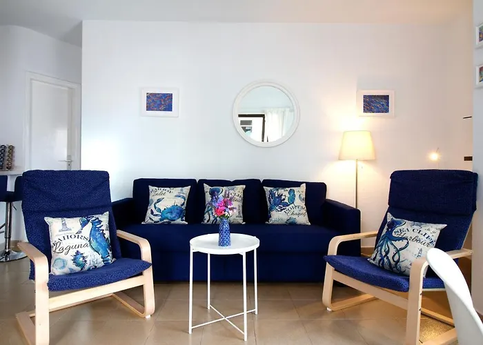 Angeles 3 Bed With Pool Apartment *