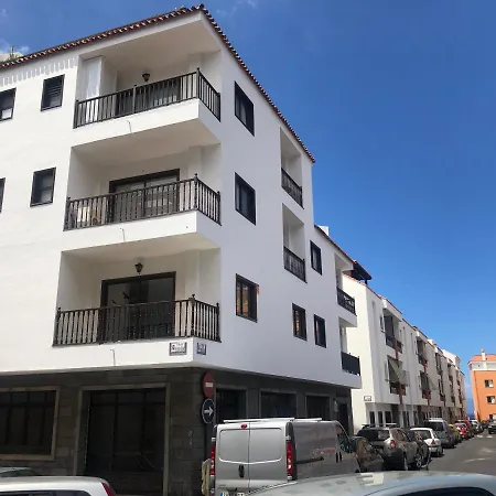 Angeles 3 Bed With Pool