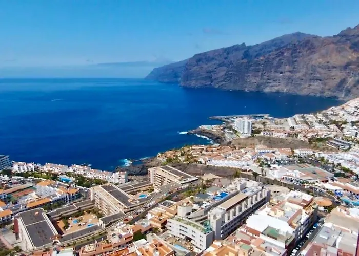 Angeles 3 Bed With Pool Puerto de Santiago (Tenerife)